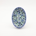 Elegant and durable large soap dish made from authentic Bolesławiec pottery. Hand-painted with traditional Polish patterns, perfect for bathroom decor or as a unique gift. High-quality Polish stoneware, moisture-resistant and designed for everyday use.