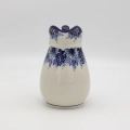 Discover our authentic Bolesławiec ceramic jug – a masterpiece that combines age-old Polish artisanal traditions with everyday practicality.